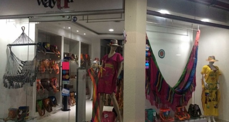 CR.16 #41-72 - C.C. San Juan Plaza